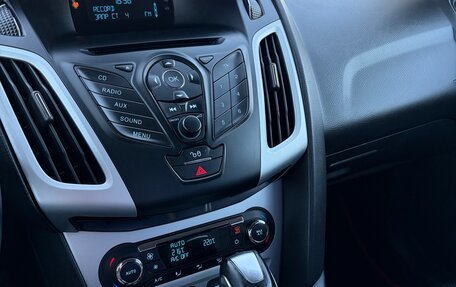 Ford Focus III, 2013 год, 870 000 рублей, 2 фотография