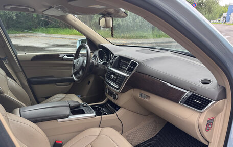 Mercedes-Benz M-Класс, 2014 год, 2 950 000 рублей, 21 фотография