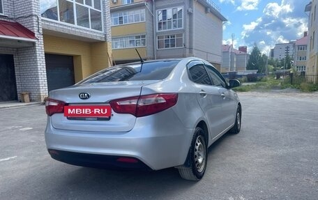 KIA Rio III рестайлинг, 2014 год, 800 000 рублей, 5 фотография