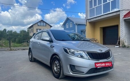 KIA Rio III рестайлинг, 2014 год, 800 000 рублей, 3 фотография