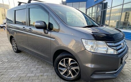 Honda Stepwgn IV, 2013 год, 1 350 000 рублей, 4 фотография