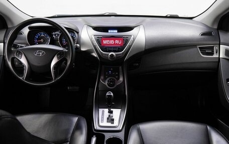 Hyundai Avante, 2013 год, 990 000 рублей, 17 фотография