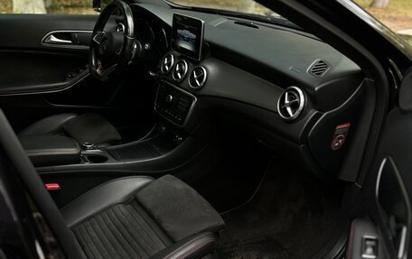 Mercedes-Benz GLA, 2016 год, 1 320 000 рублей, 8 фотография