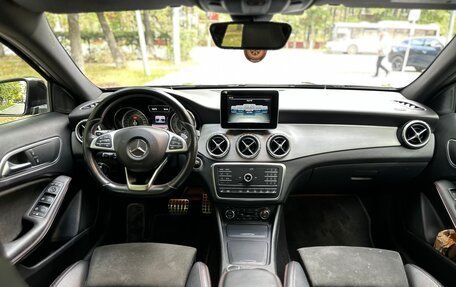 Mercedes-Benz GLA, 2016 год, 1 320 000 рублей, 12 фотография
