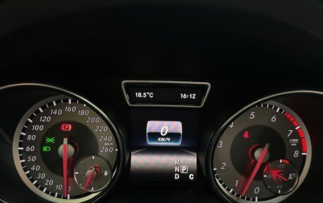 Mercedes-Benz GLA, 2016 год, 1 320 000 рублей, 14 фотография