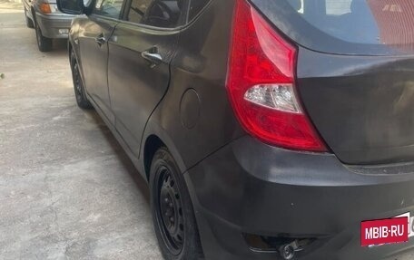 Hyundai Solaris II рестайлинг, 2011 год, 340 000 рублей, 3 фотография