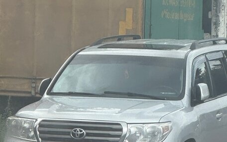 Toyota Land Cruiser 200, 2009 год, 2 570 000 рублей, 6 фотография