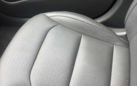 Hyundai Elantra VI рестайлинг, 2019 год, 2 000 000 рублей, 18 фотография