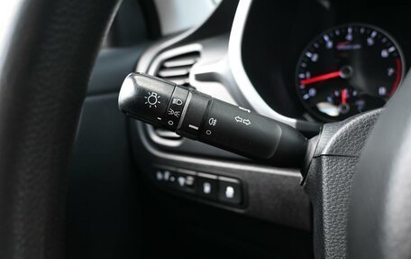 KIA Rio IV, 2021 год, 1 284 000 рублей, 12 фотография