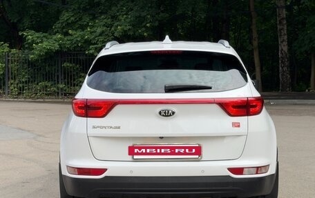 KIA Sportage IV рестайлинг, 2017 год, 1 850 000 рублей, 4 фотография