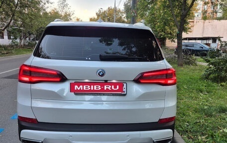 BMW X5, 2022 год, 9 350 000 рублей, 2 фотография