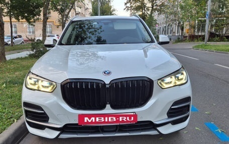 BMW X5, 2022 год, 9 350 000 рублей, 3 фотография