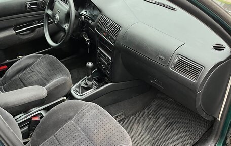 Volkswagen Golf IV, 1999 год, 195 000 рублей, 7 фотография