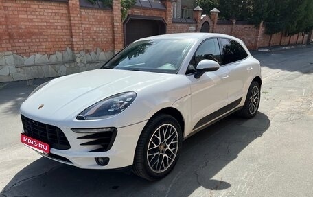 Porsche Macan I рестайлинг, 2018 год, 3 300 000 рублей, 1 фотография