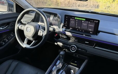 Honda Inspire, 2023 год, 3 090 000 рублей, 30 фотография