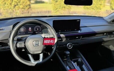 Honda Inspire, 2023 год, 3 090 000 рублей, 22 фотография