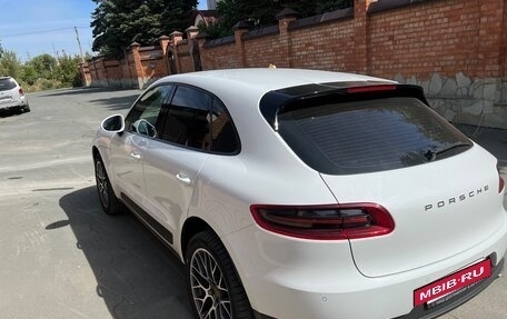 Porsche Macan I рестайлинг, 2018 год, 3 300 000 рублей, 14 фотография