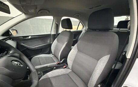 Skoda Rapid II, 2020 год, 1 500 000 рублей, 10 фотография