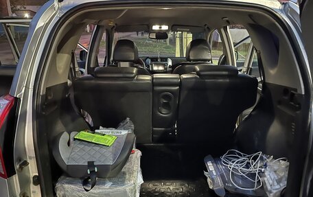 Toyota RAV4, 2006 год, 1 000 000 рублей, 10 фотография