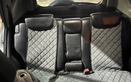 Toyota RAV4, 2006 год, 1 000 000 рублей, 13 фотография