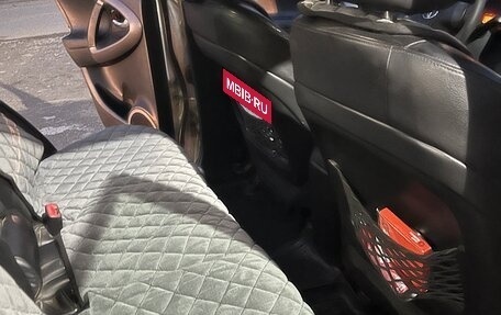 Toyota RAV4, 2006 год, 1 000 000 рублей, 9 фотография