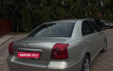 Toyota Avensis III рестайлинг, 2004 год, 590 000 рублей, 7 фотография