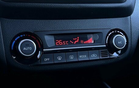 KIA Rio III рестайлинг, 2017 год, 897 900 рублей, 14 фотография