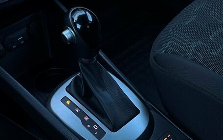 KIA Rio III рестайлинг, 2017 год, 897 900 рублей, 13 фотография