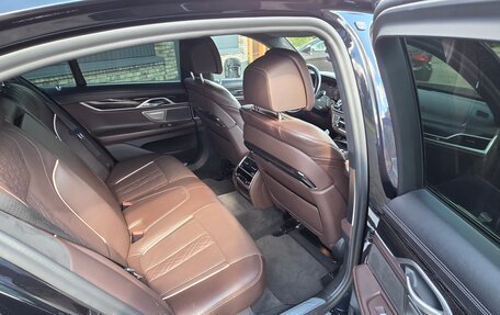 BMW 7 серия, 2021 год, 6 500 000 рублей, 4 фотография