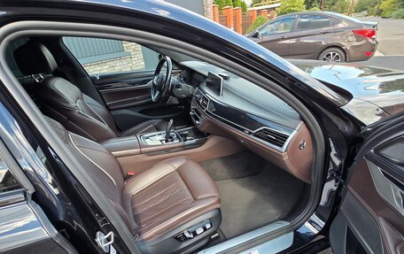 BMW 7 серия, 2021 год, 6 500 000 рублей, 3 фотография