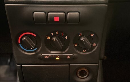 Opel Zafira A рестайлинг, 2002 год, 375 000 рублей, 24 фотография