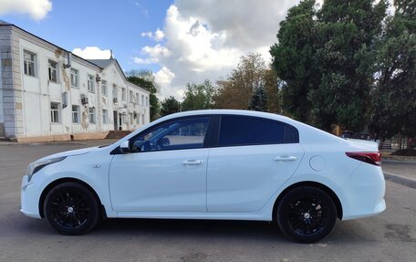KIA Rio IV, 2020 год, 1 450 000 рублей, 3 фотография
