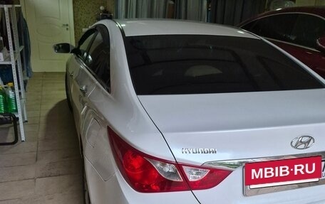 Hyundai Sonata VI, 2012 год, 1 200 000 рублей, 2 фотография