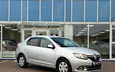 Renault Logan II, 2016 год, 645 000 рублей, 2 фотография