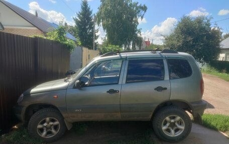 Chevrolet Niva I рестайлинг, 2005 год, 310 000 рублей, 9 фотография