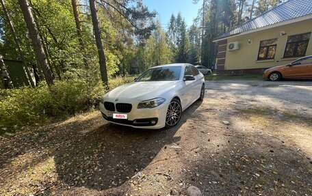 BMW 5 серия, 2013 год, 1 800 000 рублей, 2 фотография