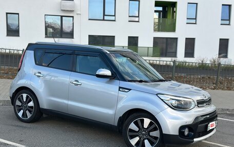 KIA Soul II рестайлинг, 2017 год, 1 325 000 рублей, 2 фотография