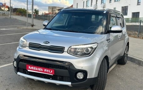 KIA Soul II рестайлинг, 2017 год, 1 325 000 рублей, 4 фотография