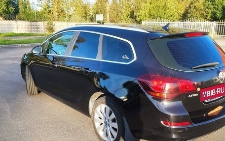Opel Astra J, 2011 год, 580 000 рублей, 5 фотография