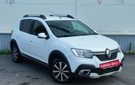 Renault Sandero II рестайлинг, 2019 год, 1 250 000 рублей, 3 фотография