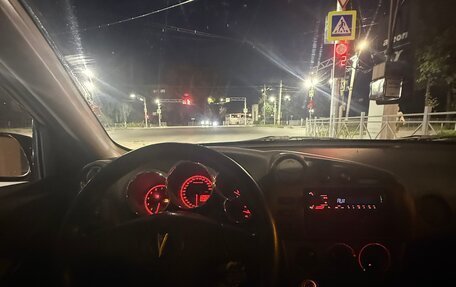 Pontiac Vibe II, 2003 год, 350 000 рублей, 4 фотография