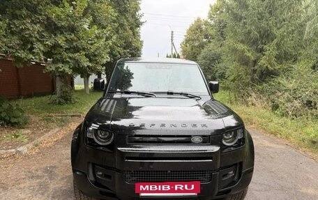 Land Rover Defender II, 2023 год, 9 800 000 рублей, 2 фотография