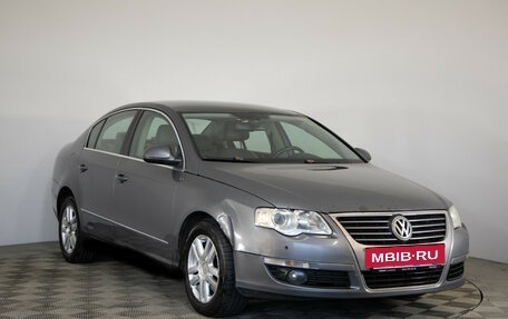 Volkswagen Passat B6, 2006 год, 599 000 рублей, 3 фотография