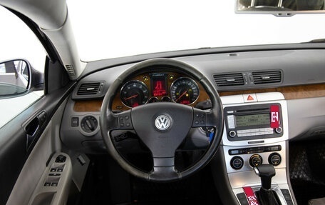 Volkswagen Passat B6, 2006 год, 599 000 рублей, 10 фотография