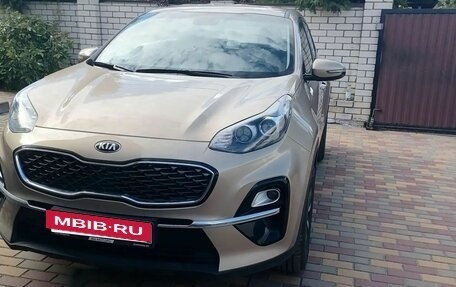 KIA Sportage IV рестайлинг, 2019 год, 2 270 000 рублей, 2 фотография