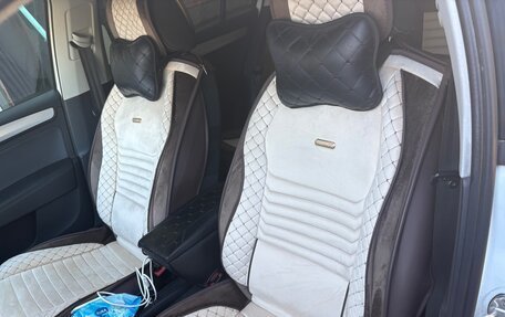 Skoda Rapid I, 2019 год, 1 300 000 рублей, 11 фотография