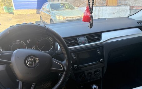 Skoda Rapid I, 2019 год, 1 300 000 рублей, 10 фотография