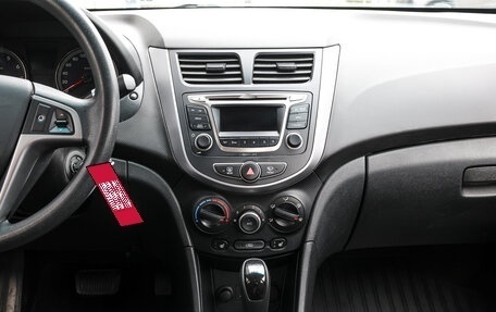 Hyundai Solaris II рестайлинг, 2016 год, 1 049 000 рублей, 14 фотография