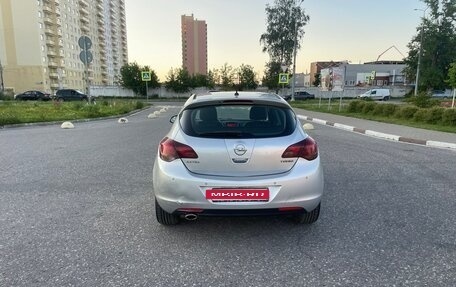 Opel Astra J, 2011 год, 600 000 рублей, 5 фотография