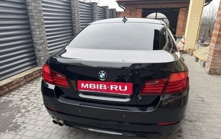 BMW 5 серия, 2012 год, 1 450 000 рублей, 4 фотография